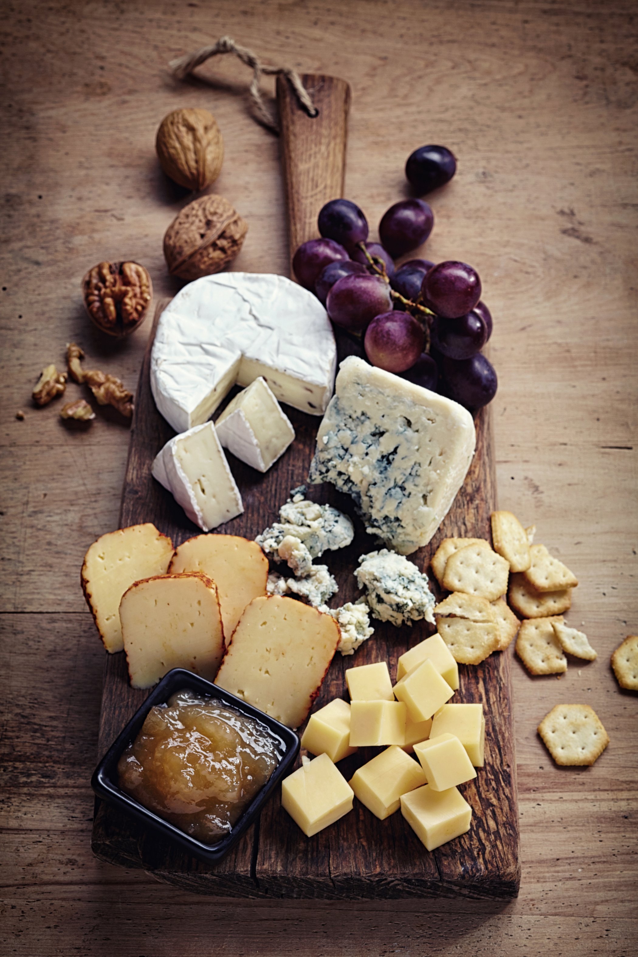 Tis' the Season for Cheesin' - Oliver's Markets