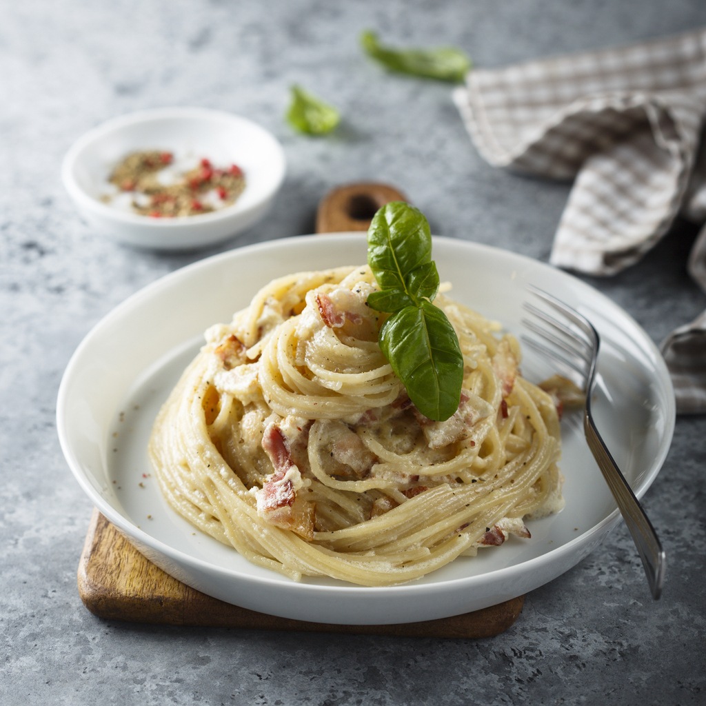 Spaghetti à La Carbonara — Rezepte Suchen
